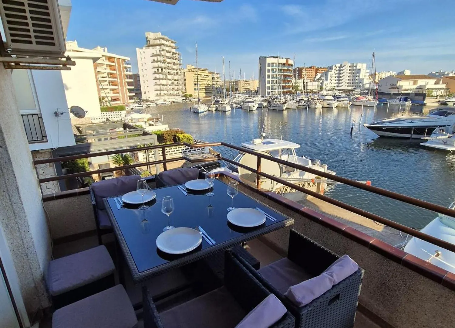 Apartamento Maya Rosas
