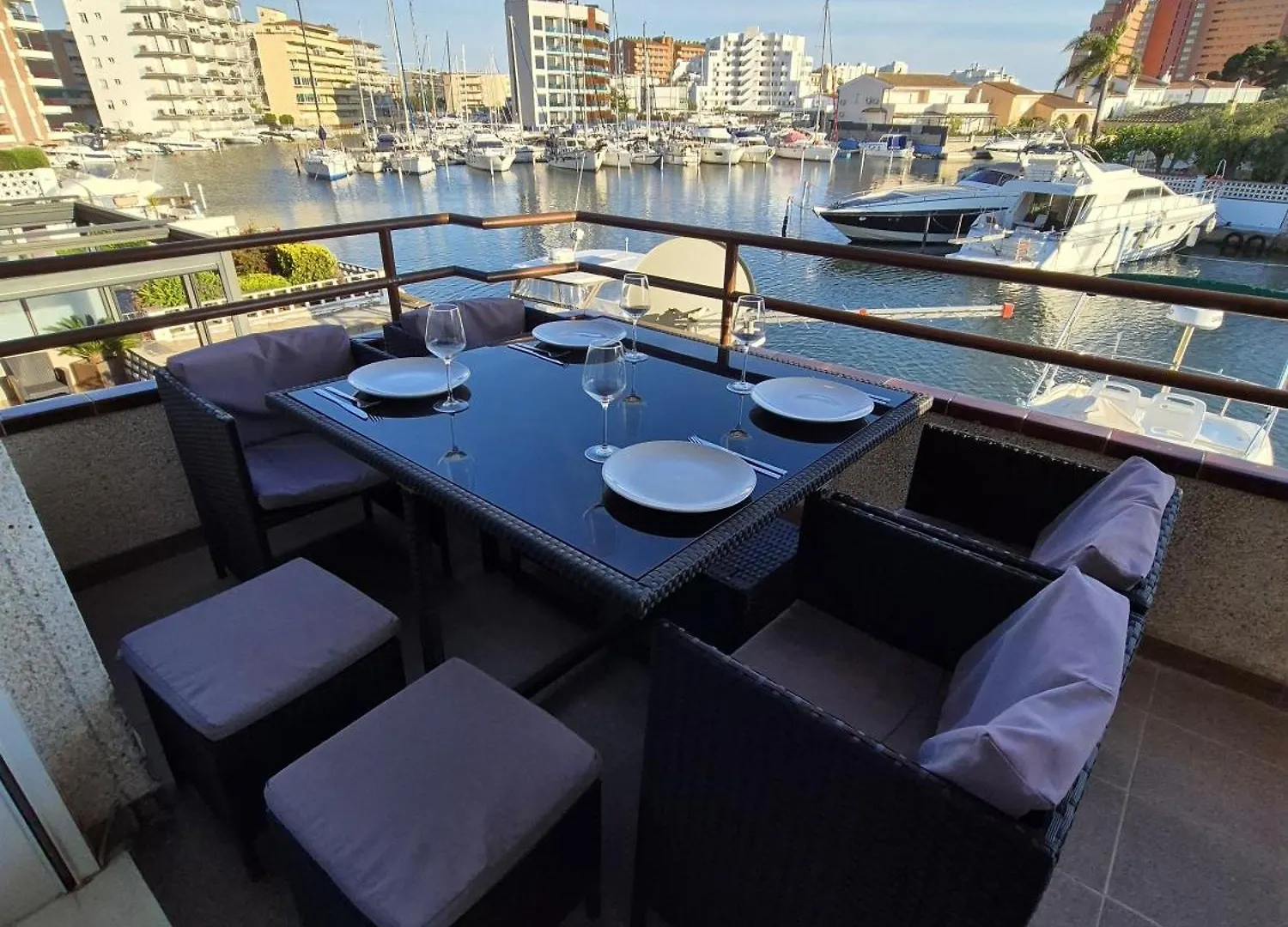Apartamento Maya Rosas